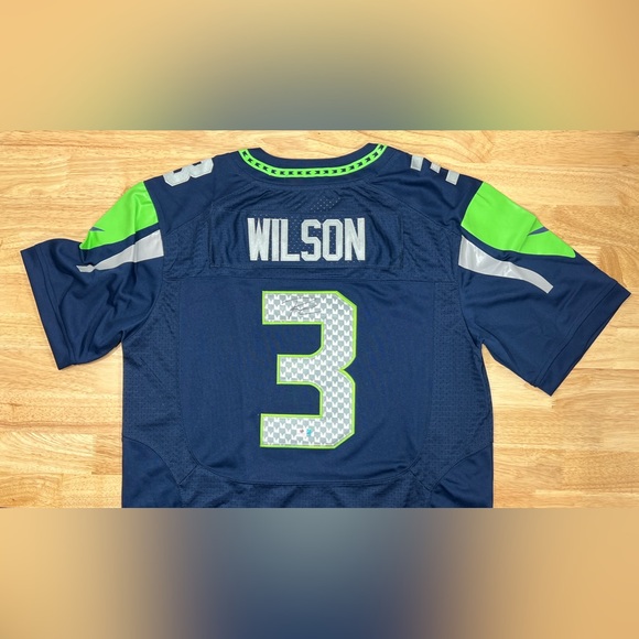 Russell Wilson Seattle Seahawks Signed Jersey 3 Nike Autograph NFL 44 Auto COA - Picture 3 of 16